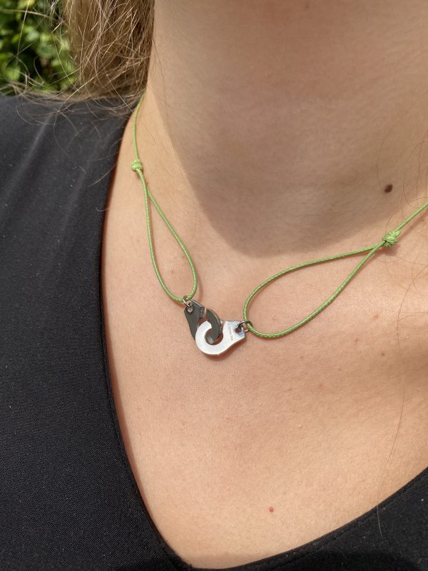 Collier 007 - Argenté/Vert Pistache - Menottes
