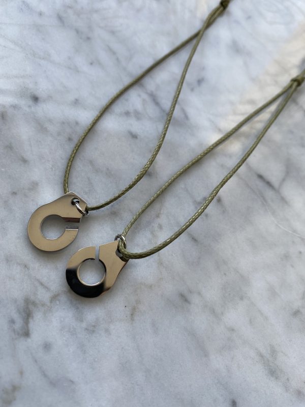 Collier 039 Argenté/Kaki - Menottes
