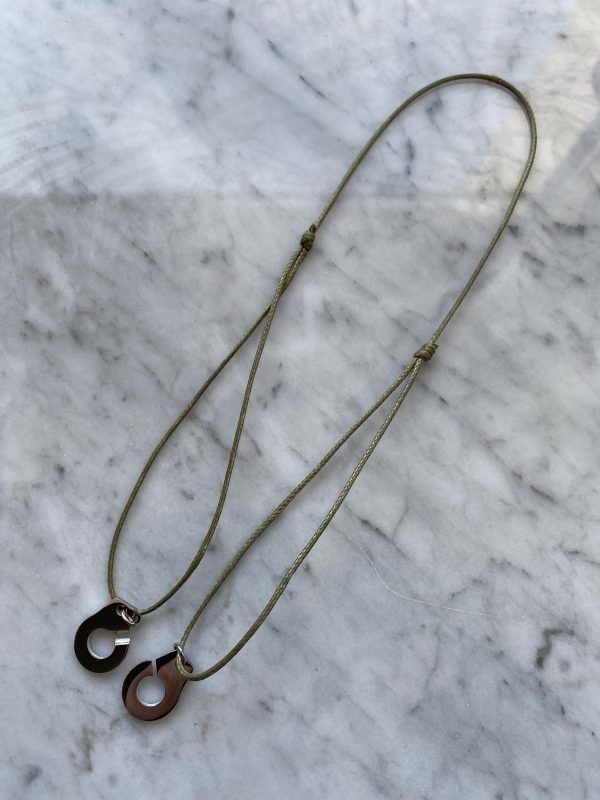 Collier 039 Argenté/Kaki - Menottes – Image 2