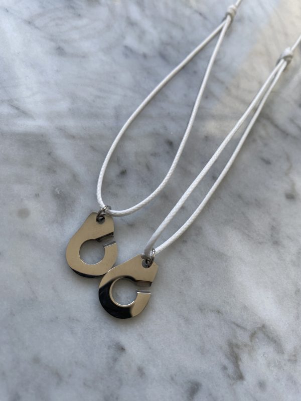 Collier 040 Argenté/Blanc - Menottes