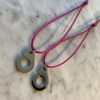Collier 041 Argenté/Framboise - Menottes