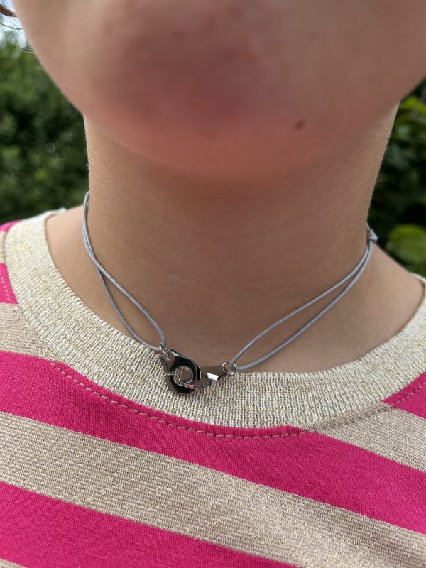 Collier 043 Argenté/Gris Clair - Menottes – Image 2