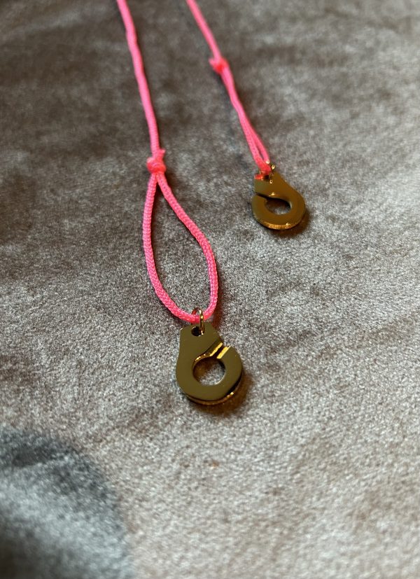 Collier 049 - Doré/Rose Fluo - Menottes